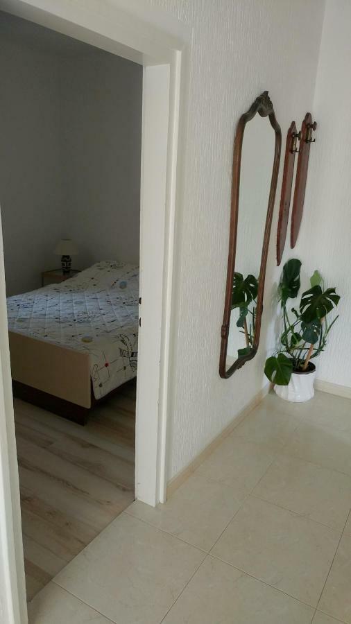Apartmani Kastelan Barbat na Rabu المظهر الخارجي الصورة