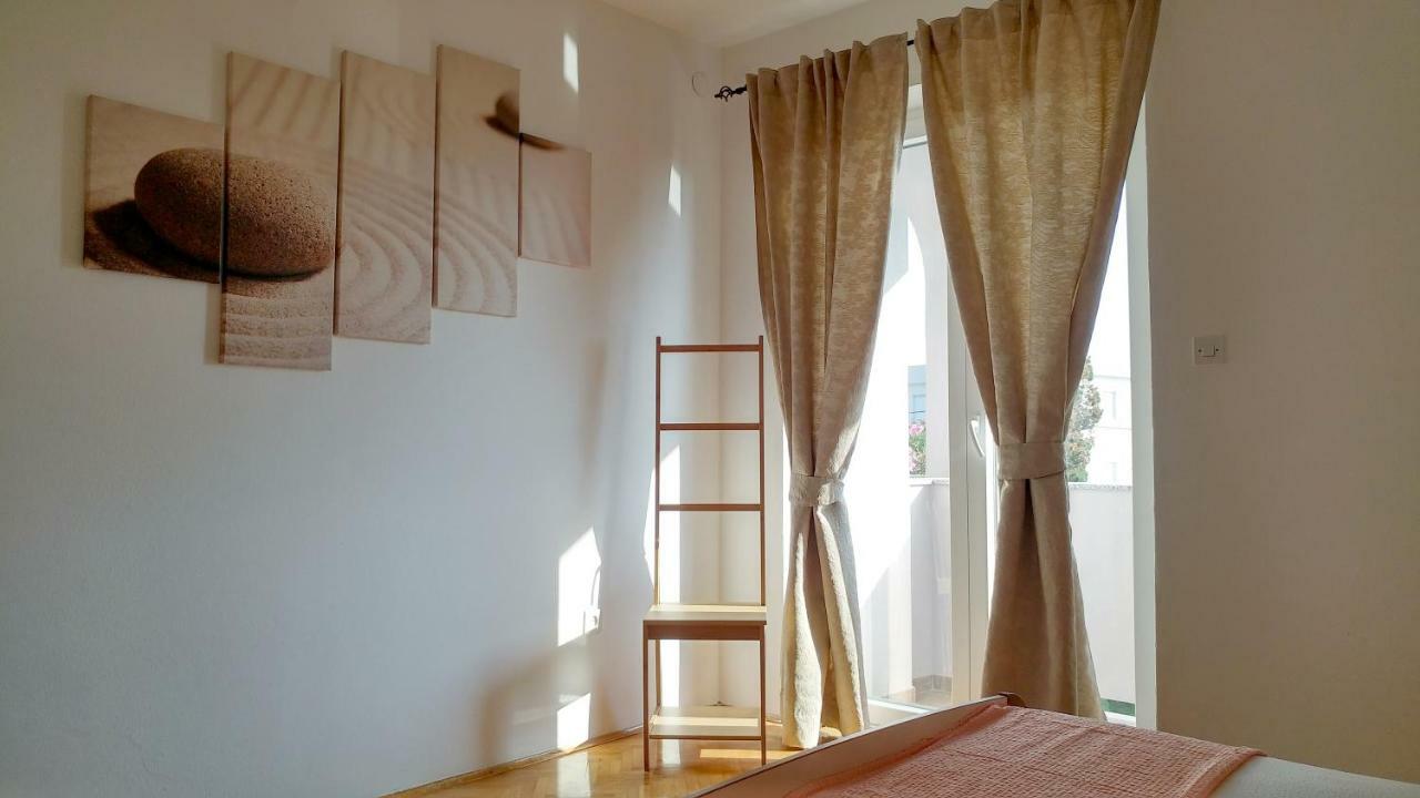 Apartmani Kastelan Barbat na Rabu المظهر الخارجي الصورة